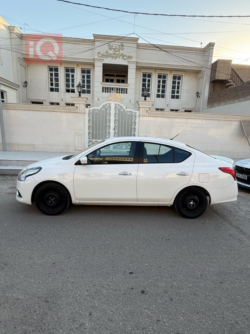 نیسان سەنی